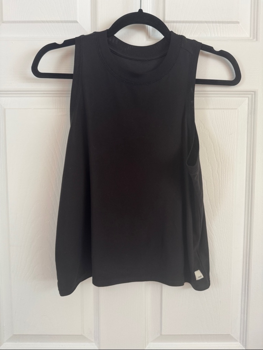 Vuori Black Relaxed Crewneck Tank
